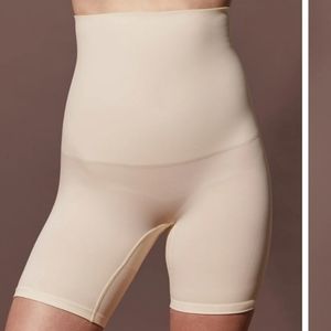 Yitty Nearly Naked Shaping Ultra High Waist Short - XL / XXL